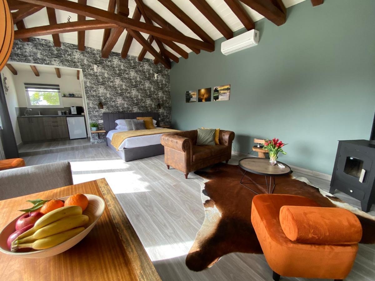Villa Hylas Luxury Bed & Breakfast Kilada Bagian luar foto