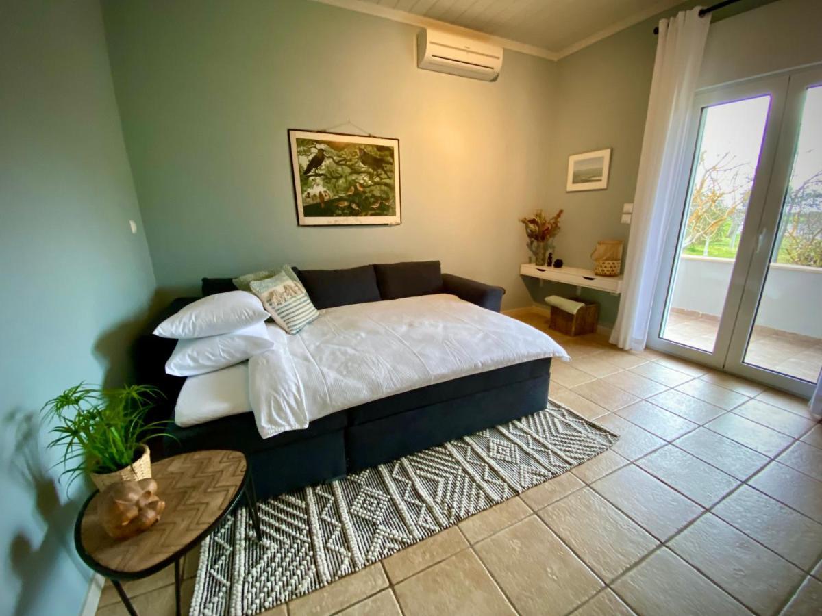 Villa Hylas Luxury Bed & Breakfast Kilada Bagian luar foto
